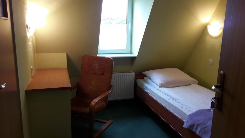 Dom Turysty Motel Kostrzyn nad Odra Kültér fotó