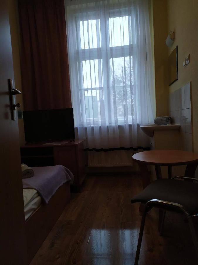 Dom Turysty Motel Kostrzyn nad Odra Kültér fotó