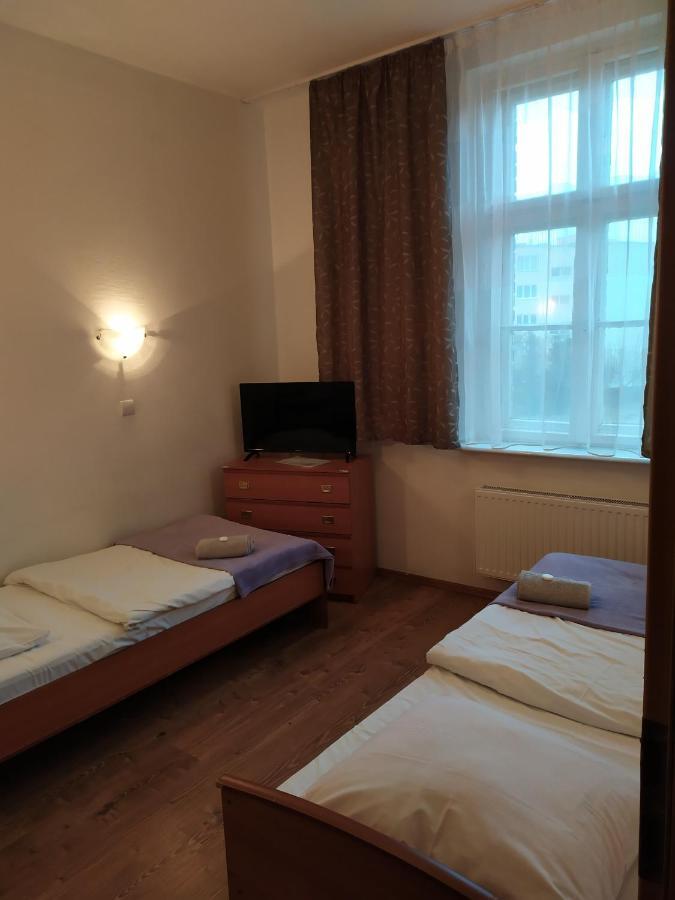 Dom Turysty Motel Kostrzyn nad Odra Kültér fotó
